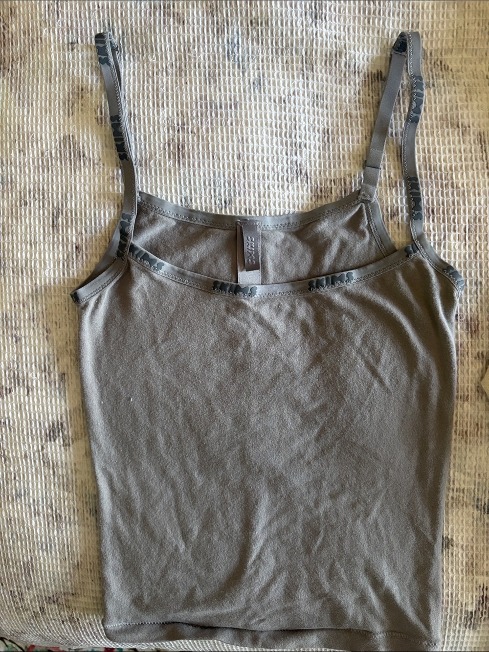 SKIMS Slim Strap Women's Tank Top - Gray